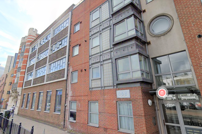 Thumbnail Flat to rent in Commercial Road, Westferry/All Saints