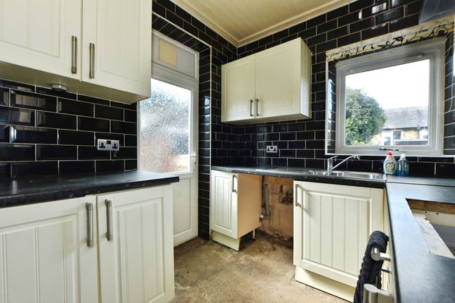 1, Charlesworth Road, High Peak photo 2