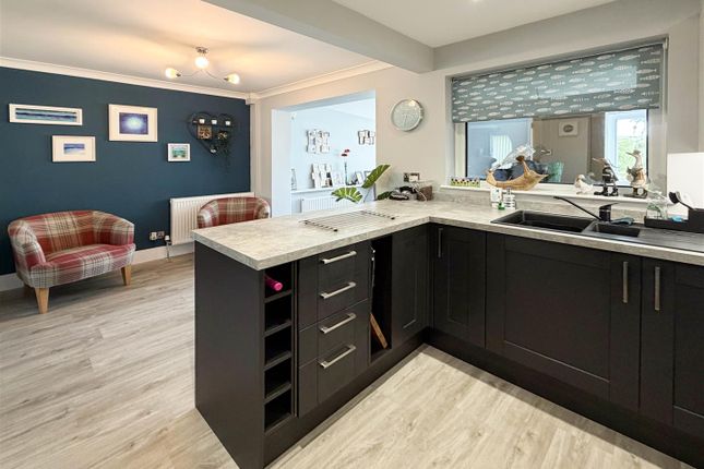 3-bed house on 2, Moreton Terrace, Exeter, £280,000