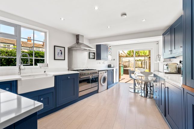 29, Glencoe Road, Weybridge photo 2