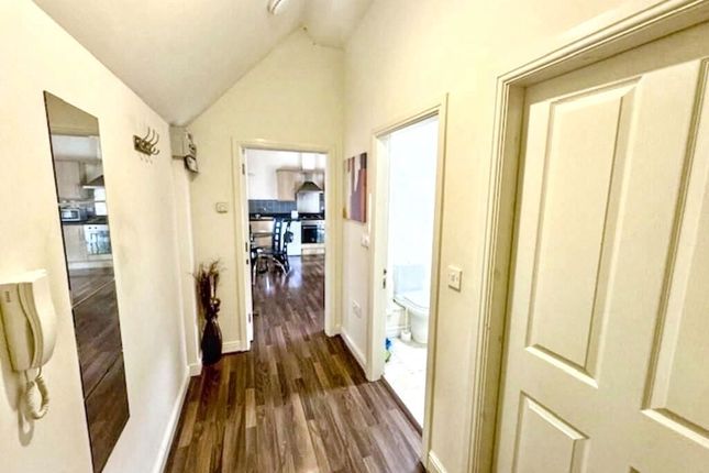 Apartment, 58 Cutlery Works, Sheffield photo 3