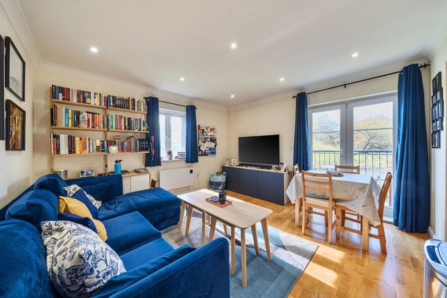 Flat 3,, Ridge House, Rickmansworth photo 3