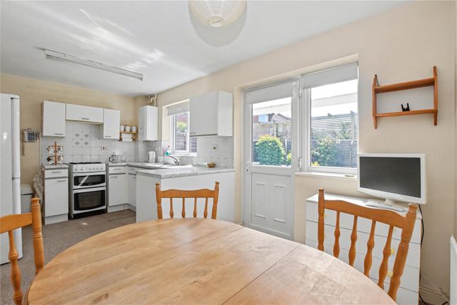 28, Barrington Close, Somerset photo 4