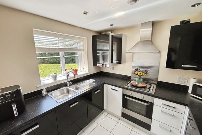 9, Beaumont Rise, Bolton photo 2