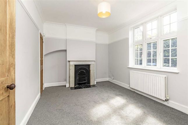 72, Roan Street, London photo 2