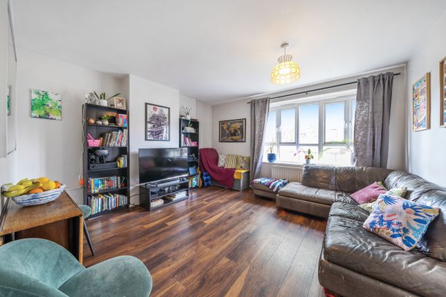 Thumbnail Terraced house for sale in Ravensbury Court, Mitcham