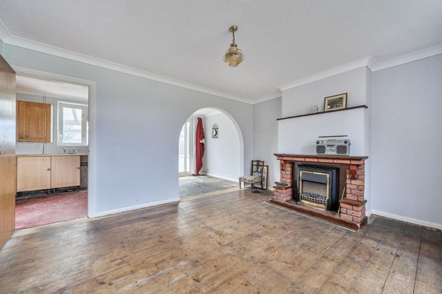 195 Pagham Road, Bognor Regis photo 2