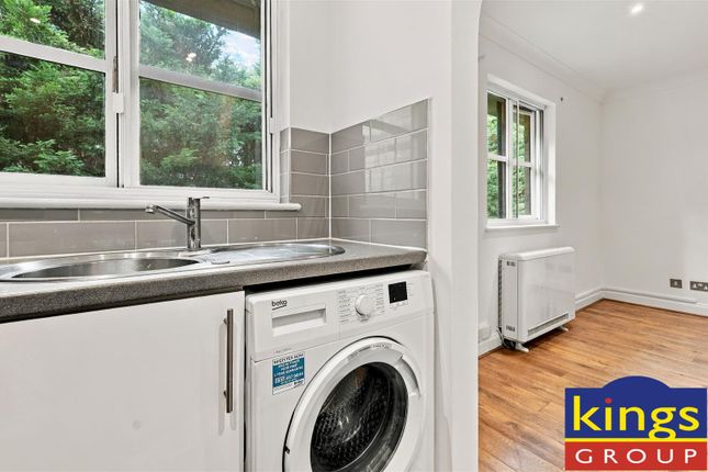 70, Hickory Close, Edmonton photo 4