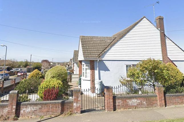 Detached bungalow for sale in Chesterfield Avenue, Benfleet