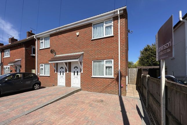 Semi-detached house for sale in Wilson Avenue, Deal