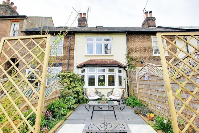 2-bed house on 3, Nursery Terrace, Berkhamsted, £500,000