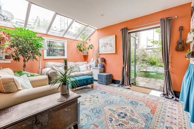 Thumbnail Terraced house to rent in Musard Road, Barons Court