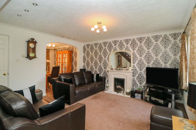 Detached house for sale in Muirfield Avenue, Doncaster