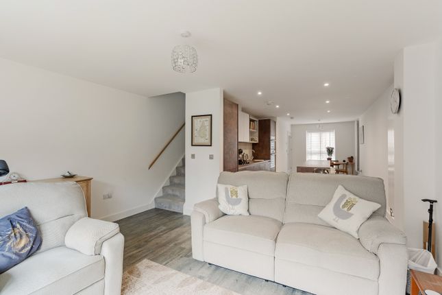 25, Fairfield Way, Keynsham photo 3