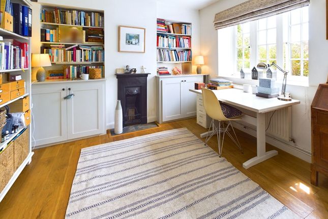8 Hastings Hill, Chipping Norton photo 3