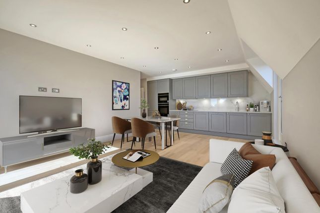 2-bed flat on 17, The Grand Apartments, Leigh-On-Sea, £800,000
