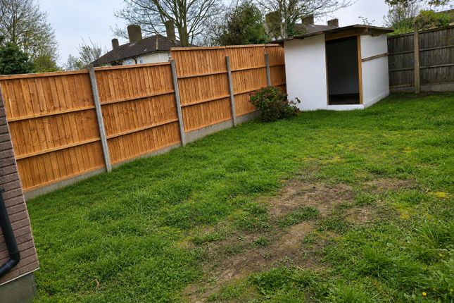 Cannington Road, Dagenham photo 2