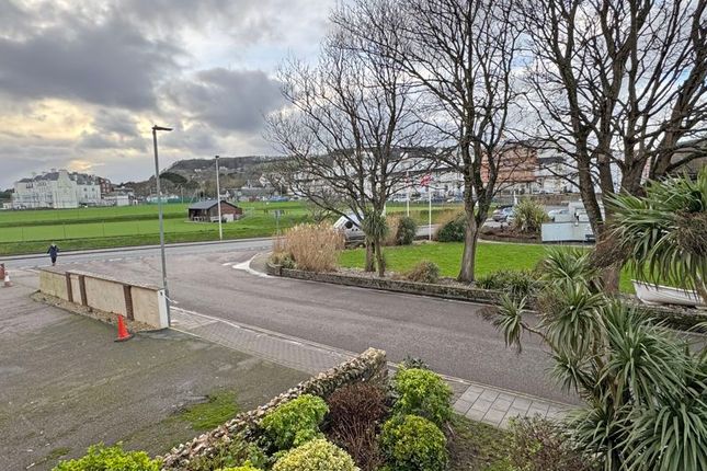30, Western Court, Sidmouth photo 4