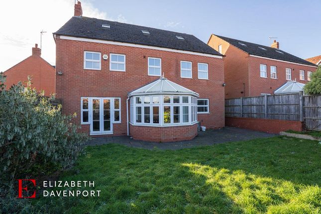 7 Sixpence Close, Coventry photo 2