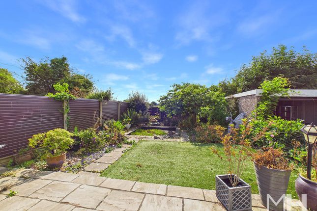 48, Chesham Drive, Preston photo 3