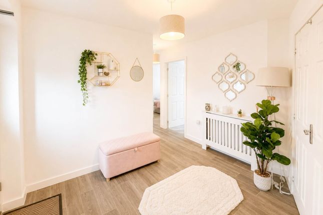 28, Airoh End, Weston-super-Mare photo 2
