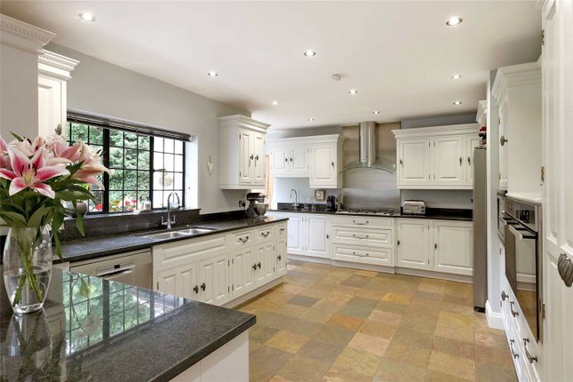 5, Dukes Wood Avenue, Buckinghamshire photo 4