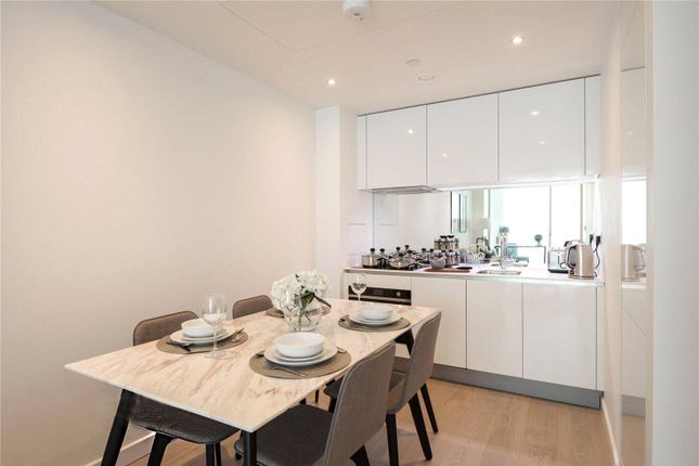 1306, 155 Wandsworth Road, London photo 2