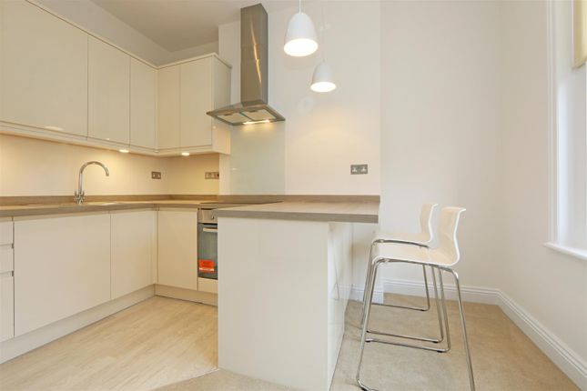 Flat for sale in St. John's Hill, London