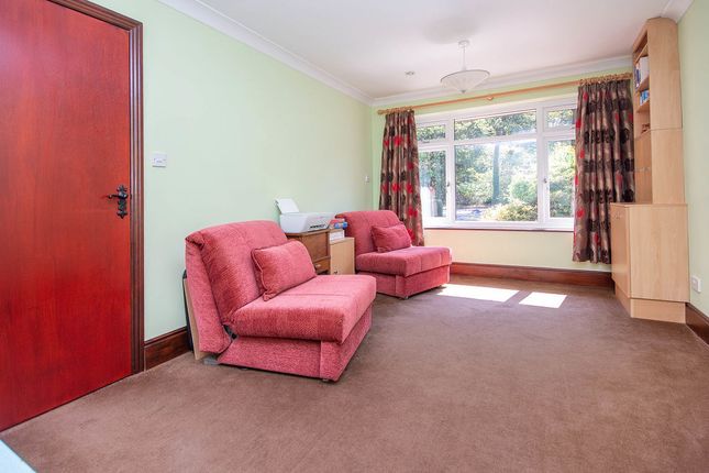 The Croft, Ringwood Road, Southampton photo 4