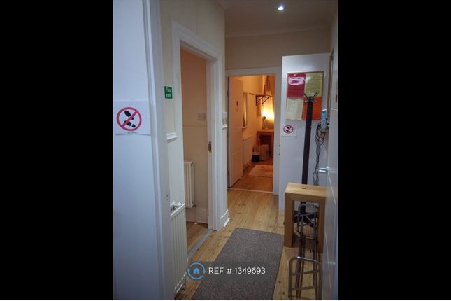 Thumbnail Flat to rent in Froghall Road, Aberdeen