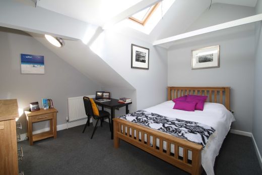 Shared accommodation to rent in Lenton Boulevard, Nottingham