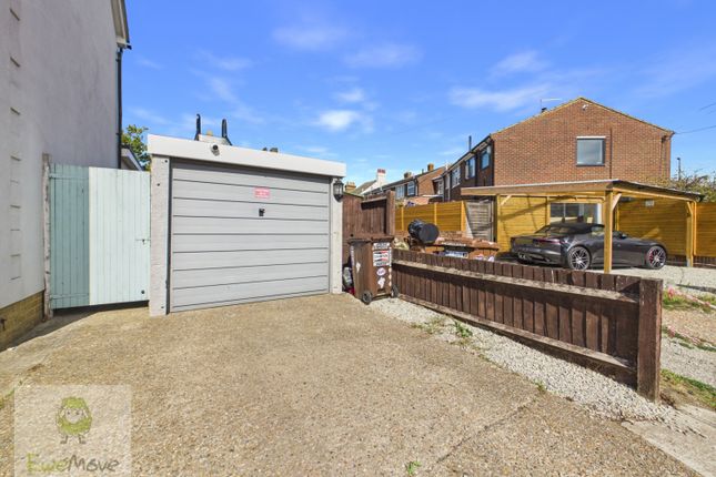 4, HIGHAM ROAD, ROCHESTER photo 2