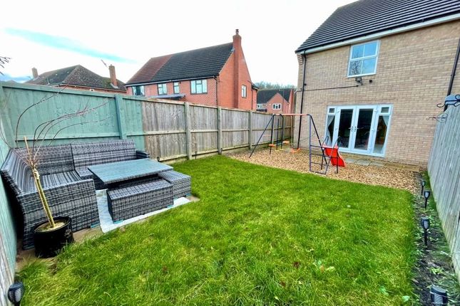 End terrace house for sale in Sherwood Close, Auckley, Doncaster