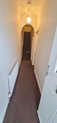 Fletcher Road, 9, Nottingham, Beeston photo 2