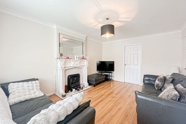 16 Ashtree Grove, Liverpool photo 4