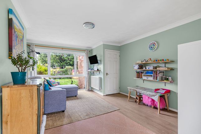 23, Resbury Close, Sawston photo 3