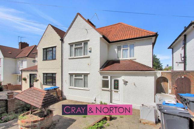 Thumbnail Semi-detached house to rent in Denning Avenue, Croydon