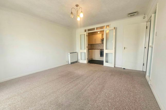 Flat 24, Bridge Court, Newhaven photo 2