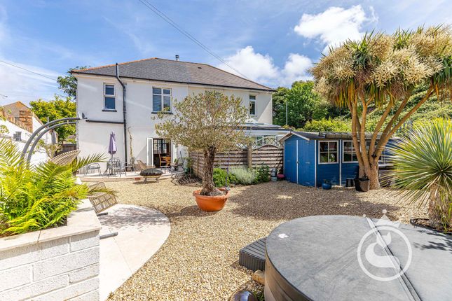 54 Sandbanks Road, Poole photo 2