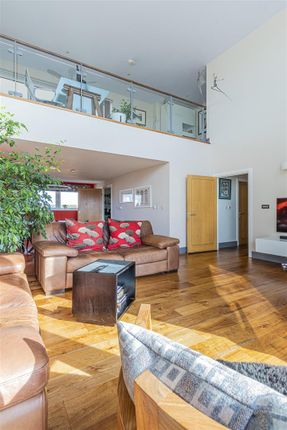 Flat for sale in Penstone Court, Porto House, Century Wharf, Cardiff Bay