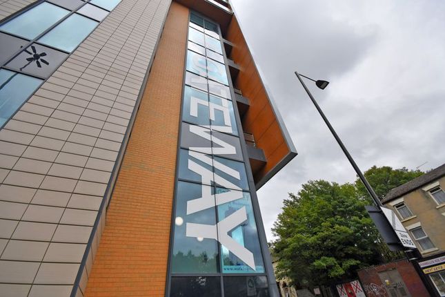 Flat to rent in 210 The Gateway, Broad Street, Sheffield