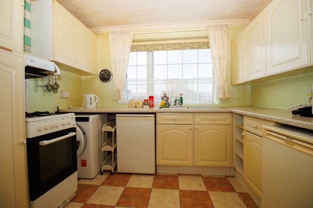 16, Percy Road, Hunmanby photo 4