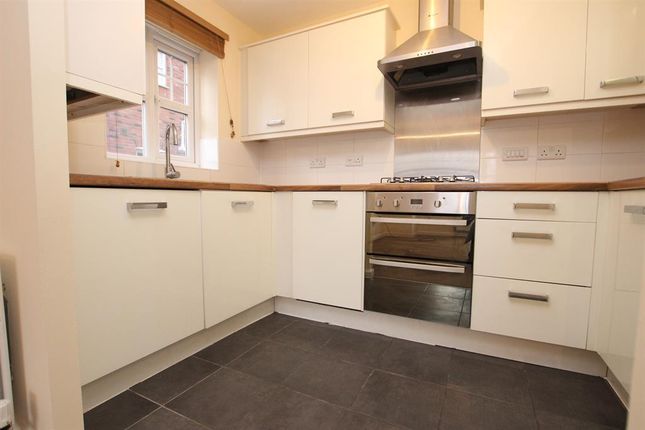 Hudson Close, Bolton photo 4