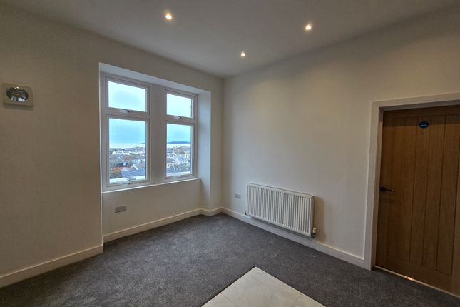 Oaklands Terrace, Swansea photo 3