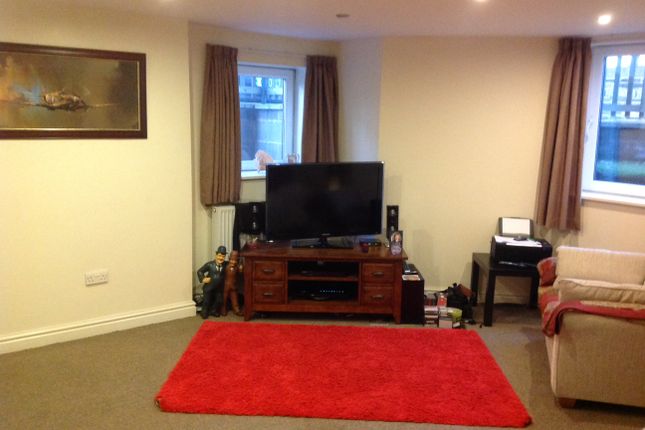 38, CLECKHEATON ROAD, BRADFORD photo 3