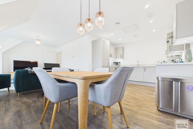 8 Ambassador House Greenshank Drive, Chichester photo 4