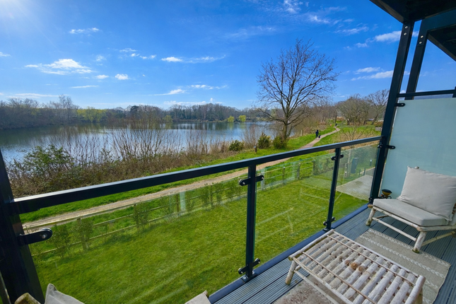Flat 3, 3, Lake Avenue, Camberley photo 2