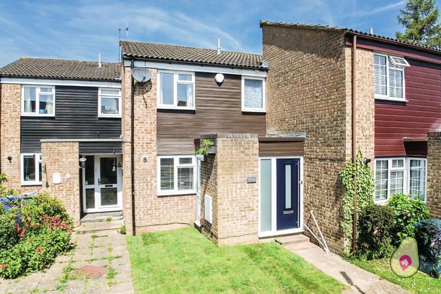 Terraced house for sale in Lillibrooke Crescent, Maidenhead, Berkshire