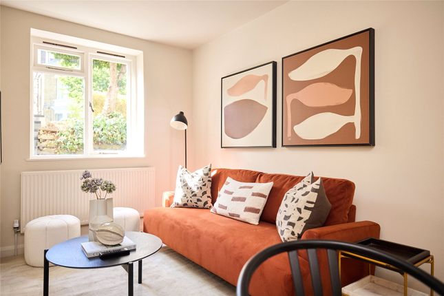 6B,, Woodchurch Road, London photo 4
