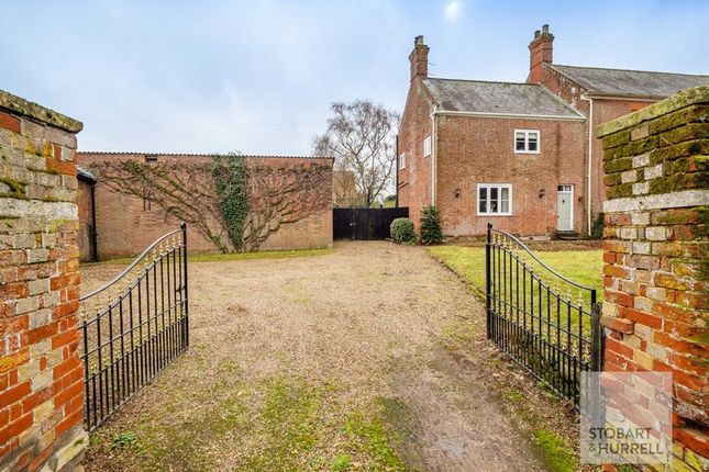 3-bed other on Fritton Farm House, Fritton Road, Great Yarmouth, £600,000